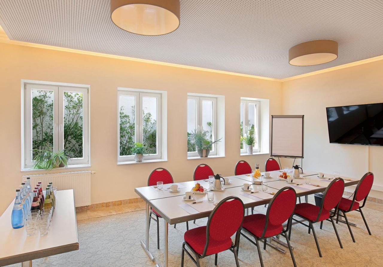 באד שונבורן Hotel Villa Medici מראה חיצוני תמונה